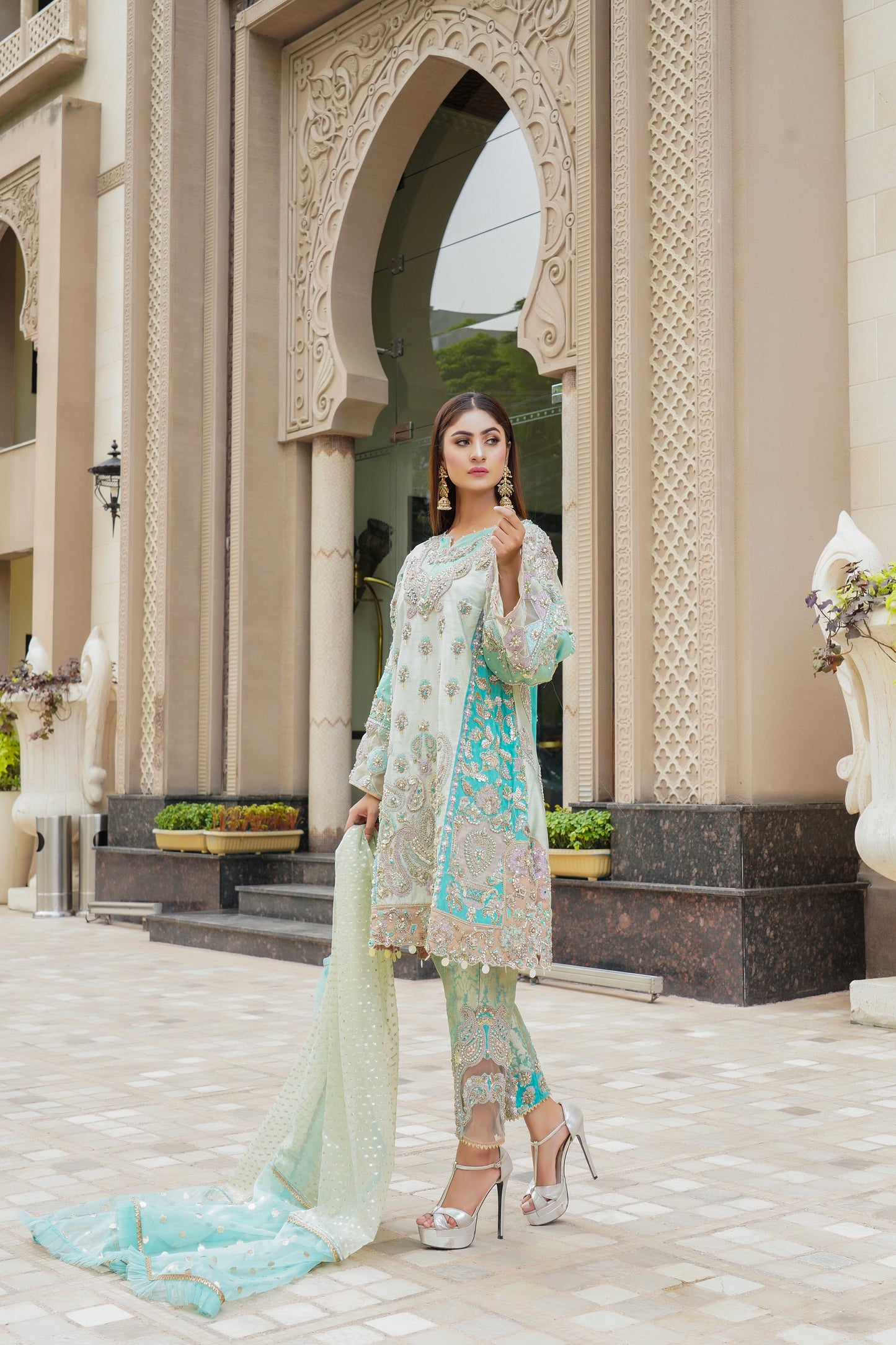 Khuwab Gul-Sabrina